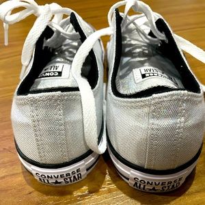 Converse unisex sneakers
